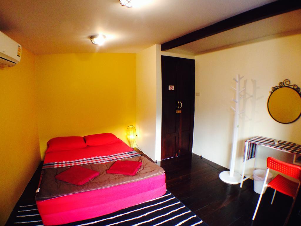 Viman Guesthouse Bangkok Bagian luar foto
