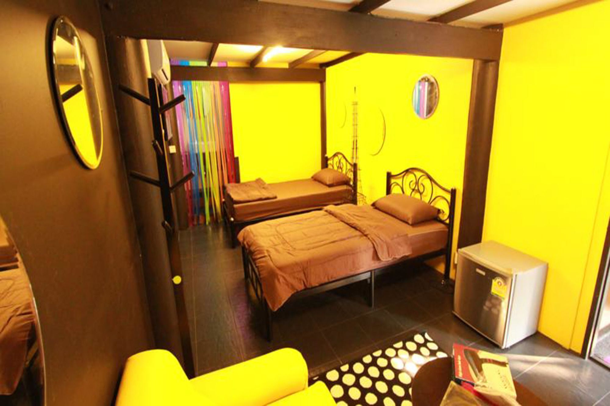 Viman Guesthouse Bangkok Bagian luar foto